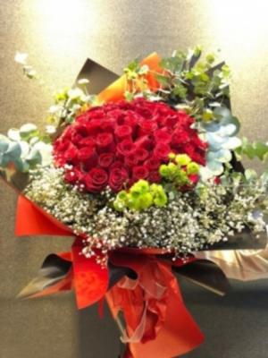 51 Adet Kırmızı Gül