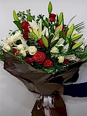 Kucak Dolusu Gül Yüzlüme 